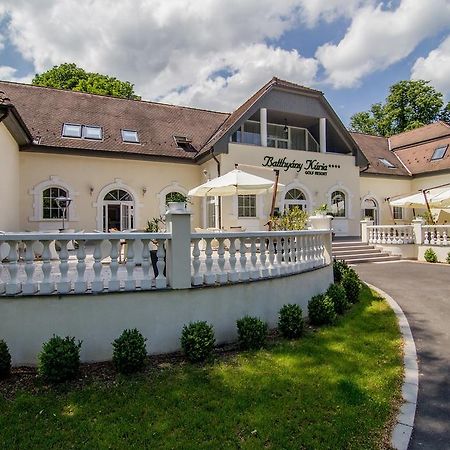 Batthyany Kuria Hotel Zalacsány Buitenkant foto