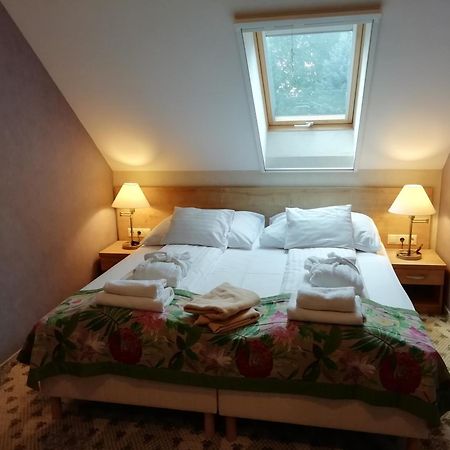 Batthyany Kuria Hotel Zalacsány Buitenkant foto