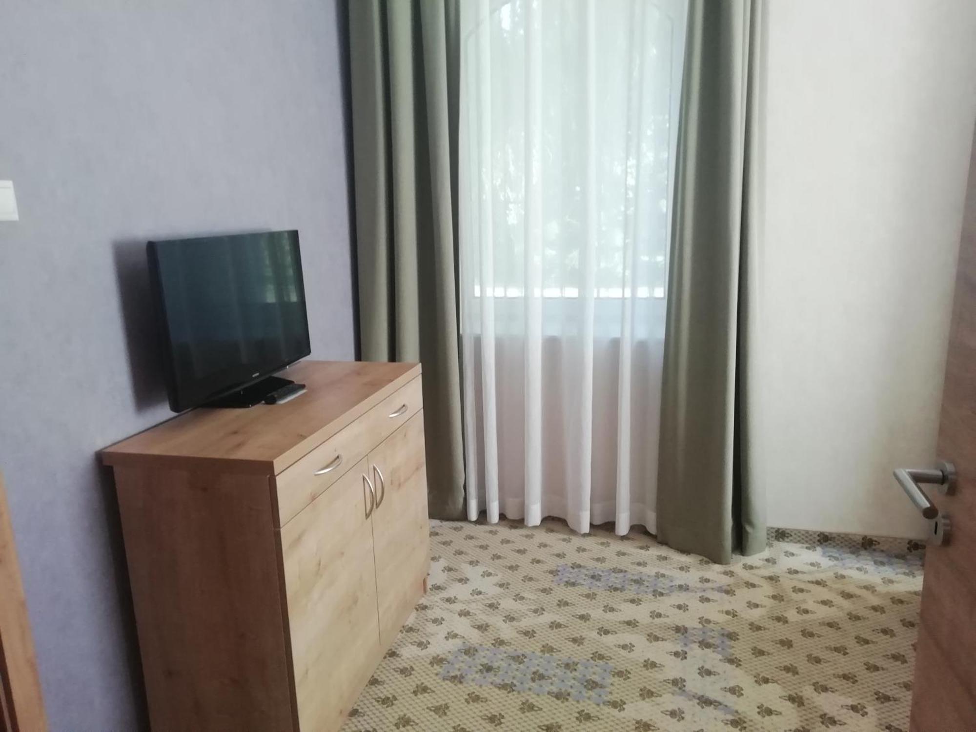 Batthyany Kuria Hotel Zalacsány Buitenkant foto